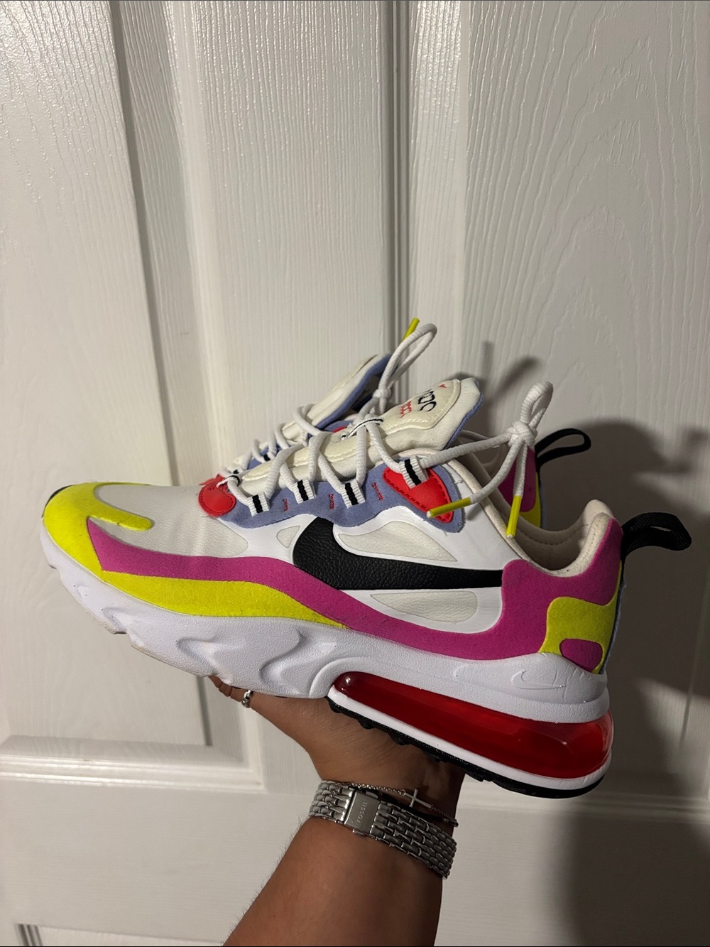 Nike women’s White Pink Yellow Black Color-Block Sneakers